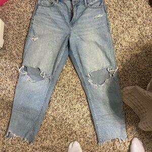2 pairs of AE strigid jeans 10 Regular